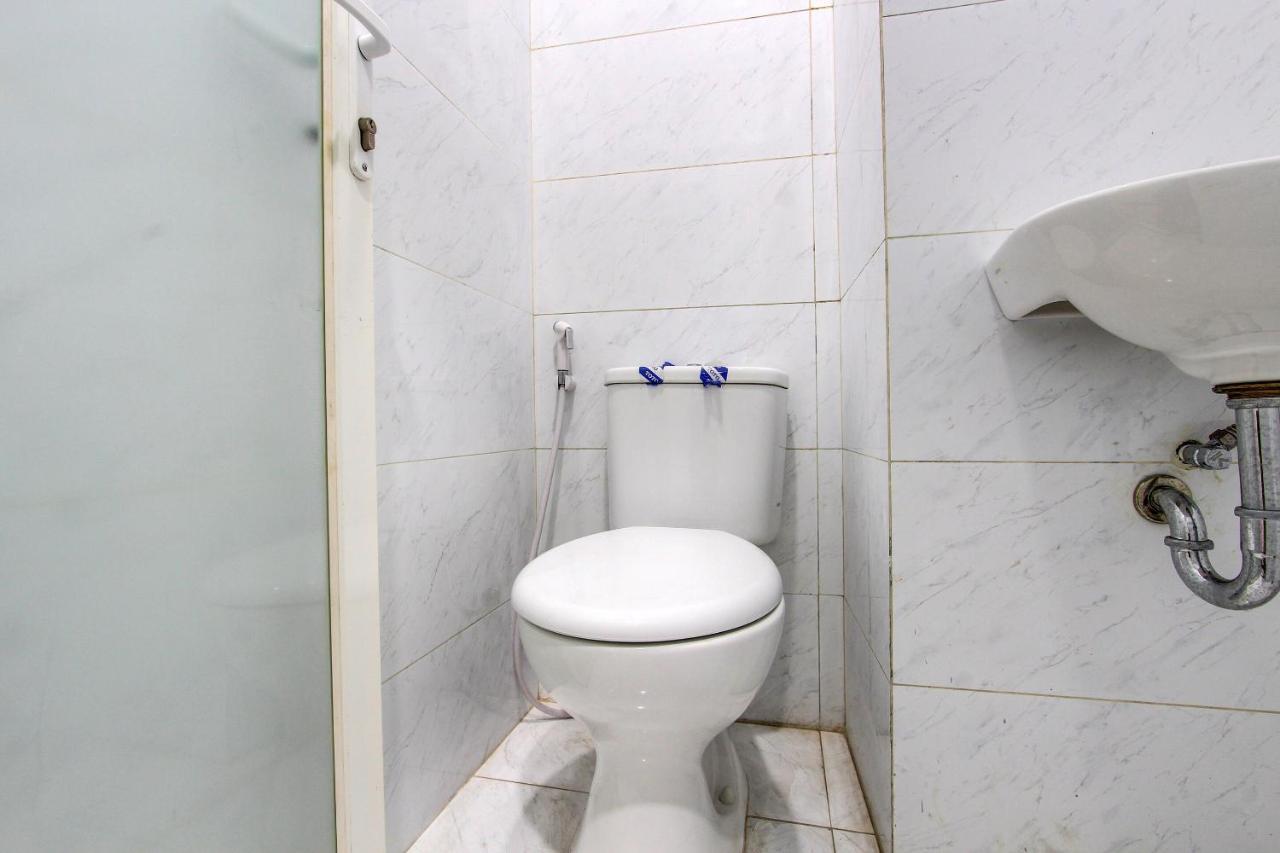 Oyo 92479 Pasadena House Ξενοδοχείο Krapyak Εξωτερικό φωτογραφία