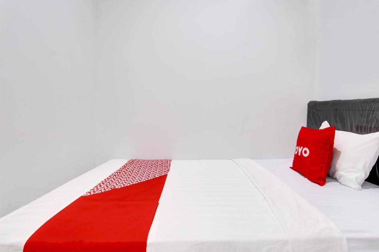 Oyo 92479 Pasadena House Ξενοδοχείο Krapyak Εξωτερικό φωτογραφία