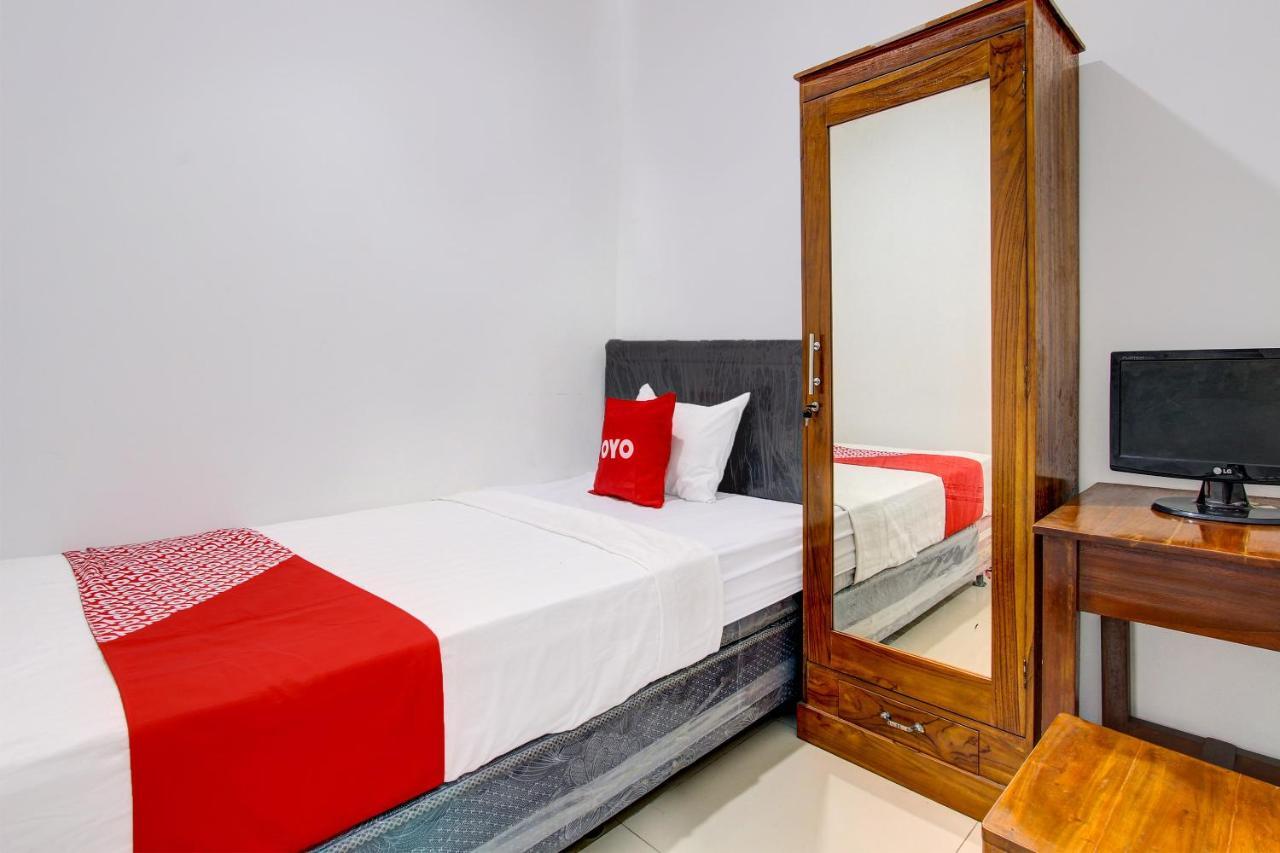 Oyo 92479 Pasadena House Ξενοδοχείο Krapyak Εξωτερικό φωτογραφία